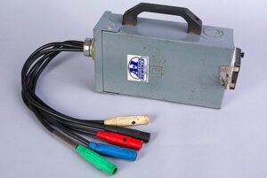 D/C with #2 CAM In and Out - 100A 240V