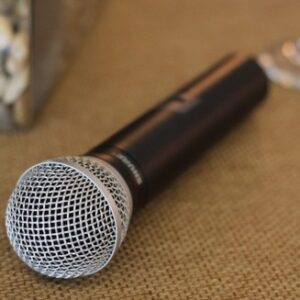 Microphone - Shure Wireless Microphone w/ receiver