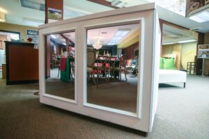 Bar - 5' Blanco White Wooden Bar With Silver Mirror Panels