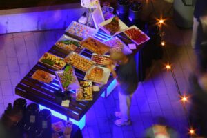 Illuminated Pallet Catering Table