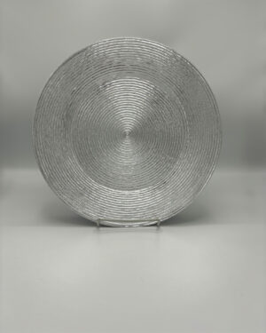 China, Charger Silver Circles